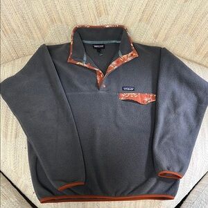 Unisex Patagonia Synchilla Pullover Size Large